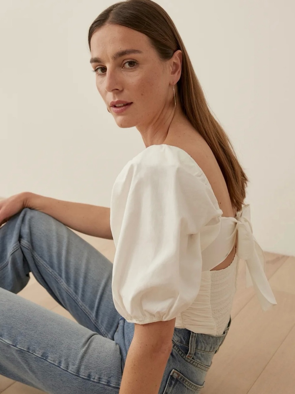 Reformation Barry Top with Bow & Puff Sleeve - Picture 2 of 8